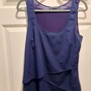 Le Chateau lightweight tiered tank top in size small